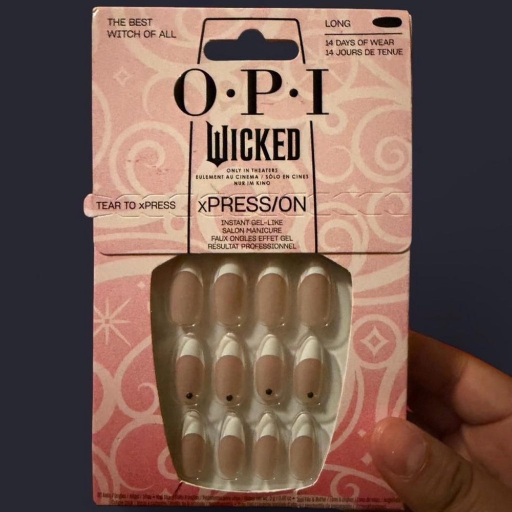SOLD 🏷️ OPI Wicked Press on Nails